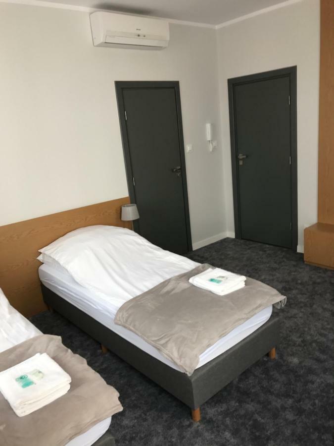 7 Rooms Mtp Πόζναν Εξωτερικό φωτογραφία