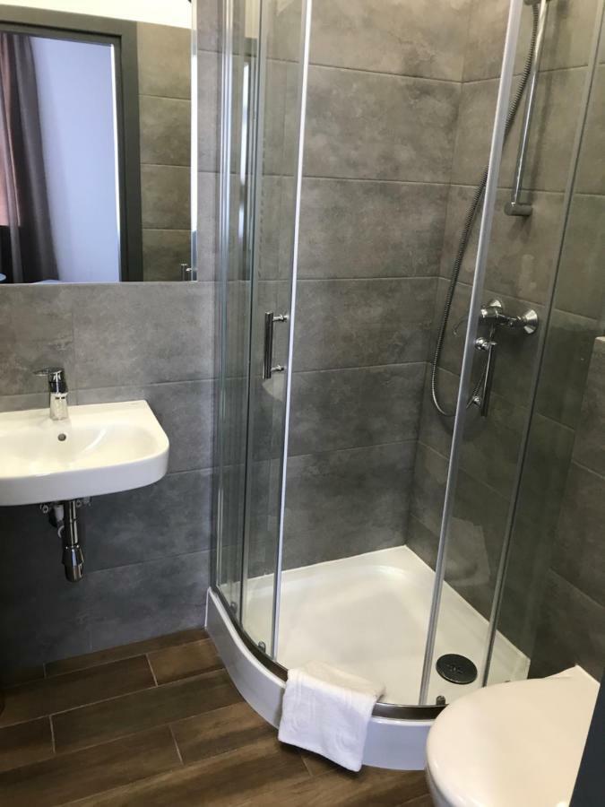 7 Rooms Mtp Πόζναν Εξωτερικό φωτογραφία
