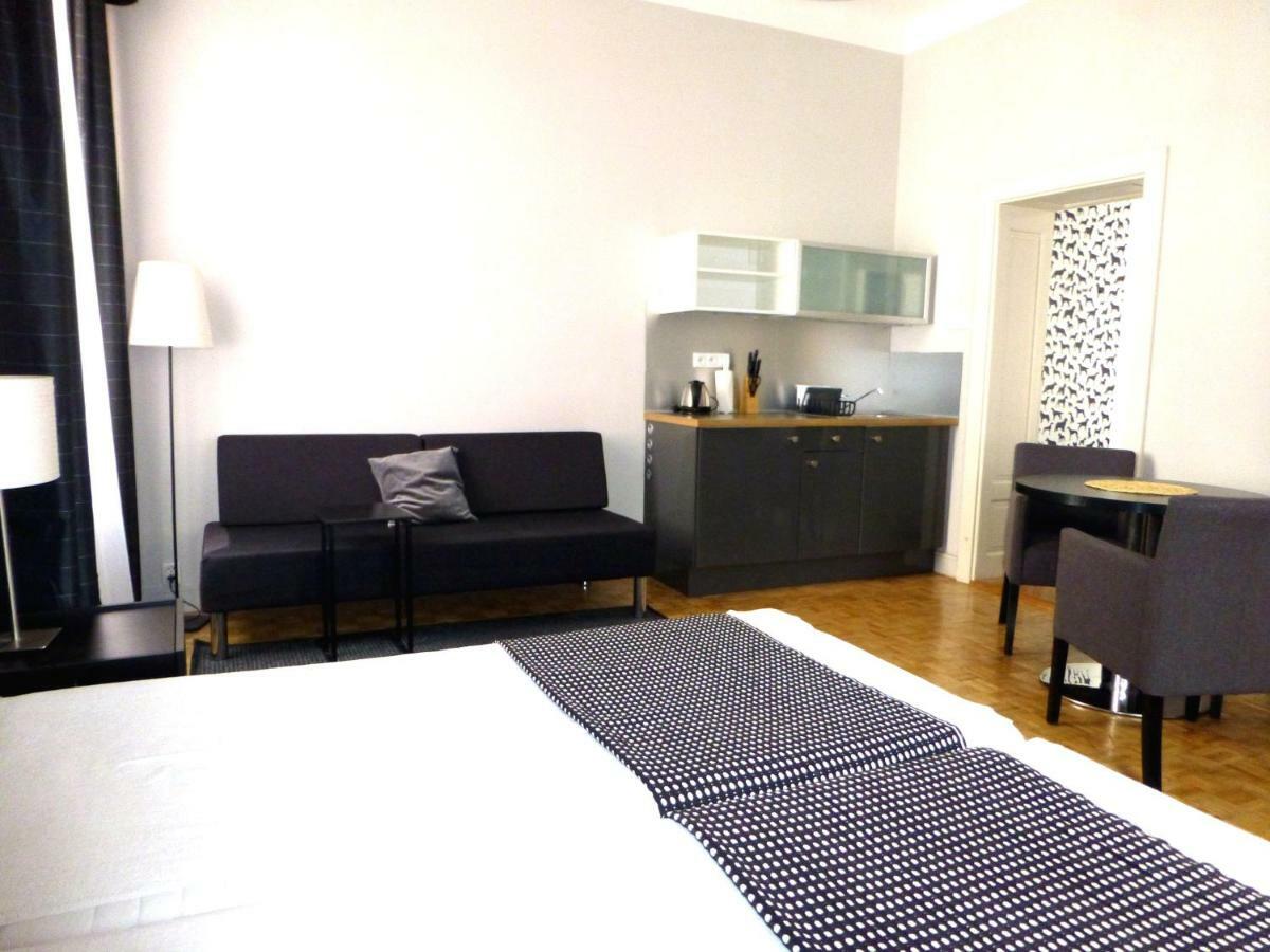 7 Rooms Mtp Πόζναν Εξωτερικό φωτογραφία
