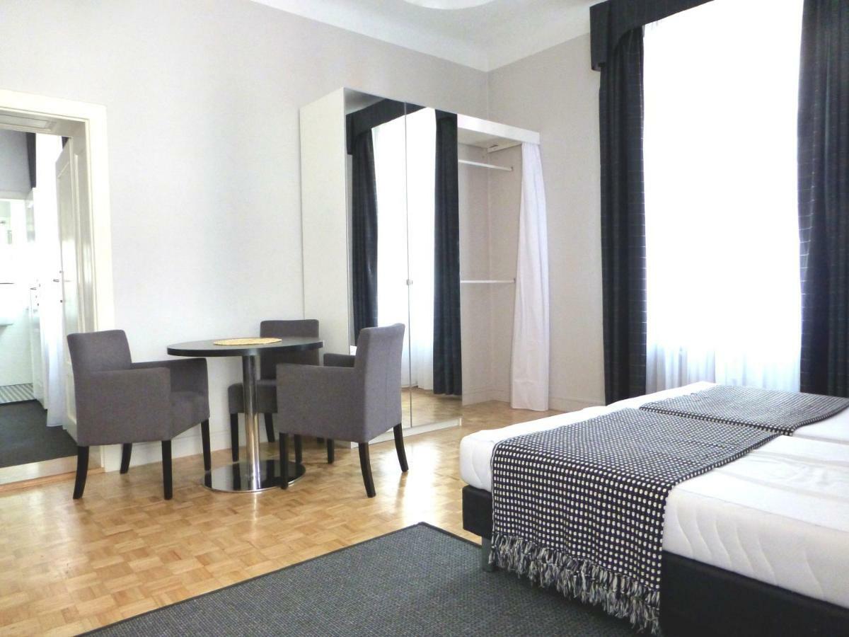 7 Rooms Mtp Πόζναν Εξωτερικό φωτογραφία